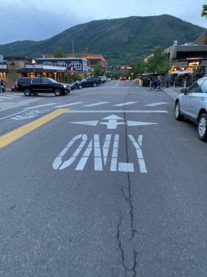 The-Absurd-Sign-Projects