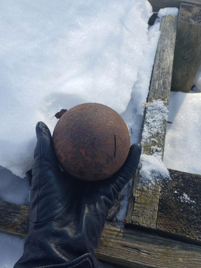 Is This A Real Cannonball? Found 2 In My Yard In Northeast Wi. Weighs 6lb2.5oz