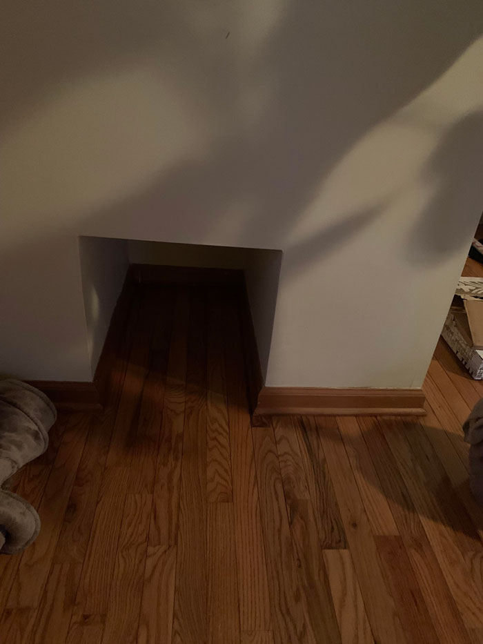 This 1.5 Foot By About 3 Foot Cubby In My Friends New Bedroom