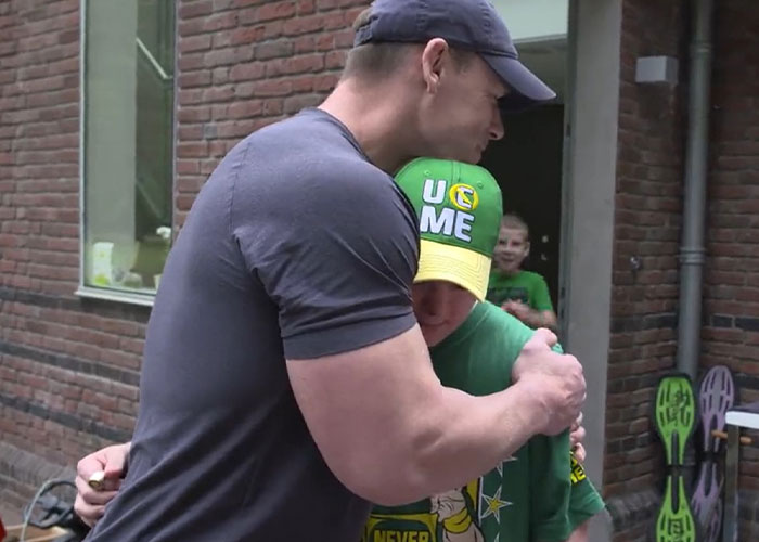 Mother Promised Her Nonverbal Son A Meeting With John Cena If They Left Ukraine, Now John Has Made Her Promise Come True Mother Promised Her Nonverbal Son A Meeting With John Cena If They Left Ukraine, Now John Has Made Her Promise Come True
