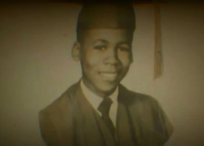 New Jersey Teacher Teaches Complex Lesson Of Acceptance Through The Simple Symbol Of An Empty Chair New Jersey Teacher Teaches Complex Lesson Of Acceptance Through The Simple Symbol Of An Empty Chair