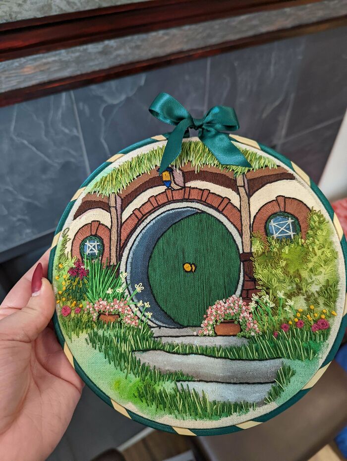 Made A Little Hobbit Hole For My Sister In Law For Christmas!