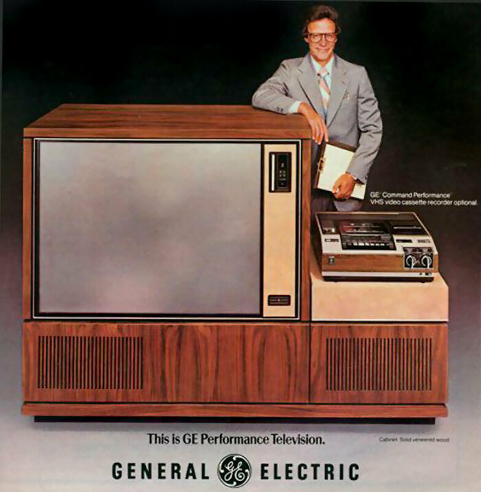 Ge Widescreen 1000 - General Electric Performance Television - 1978