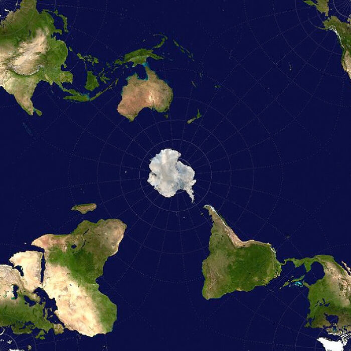 Mapa del mundo centrado en la Antártida
