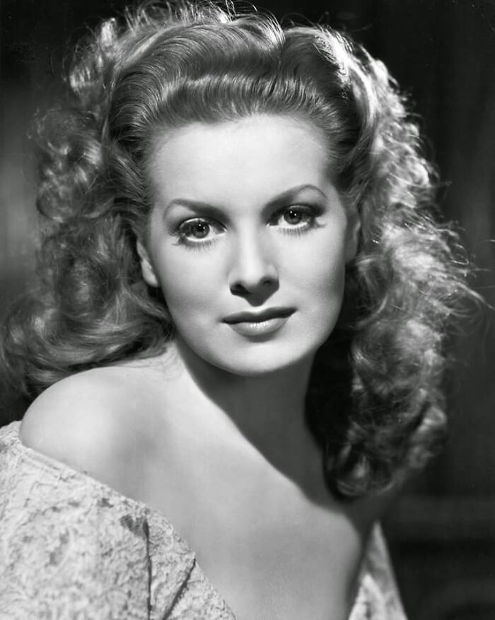 She Was Beautiful And Extremely Talented. But More Importantly She Was A Model Human Being - Kind, Hard Working, Warm, Humorous, Generous, And A Strong Confident Woman Who Carried Herself With Grace, Dignity And Decency. The World Lost Her 5 Years Ago, But Today Would Be Her 100th Birthday. Happy Birthday Maureen O’hara. May Your Kind Be Held In The Highest Esteem By Generations To Come.