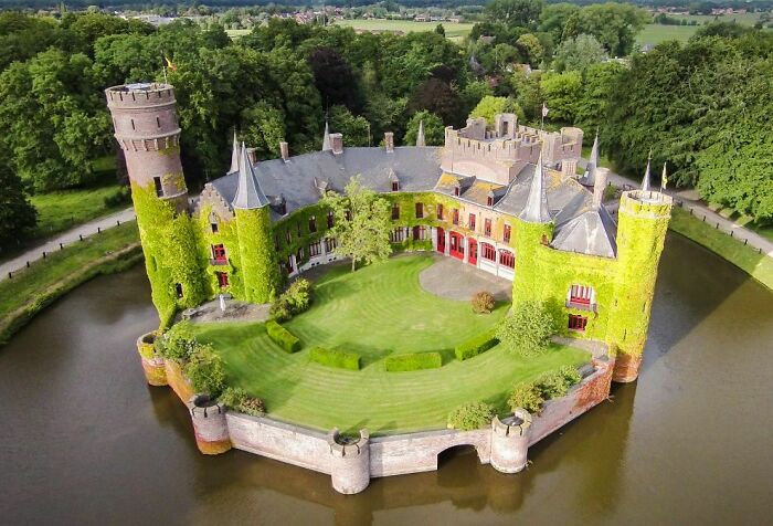 The Castle Of Wijnendale, Belgium