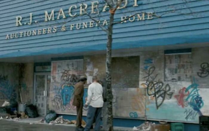 In The Movie Slither (2006) There Is A Scene That Shows The R.j. Macready Funeral Home. R.j. Macready Was The Name Of Kurt Russell's Character From The Movie The Thing (1982)