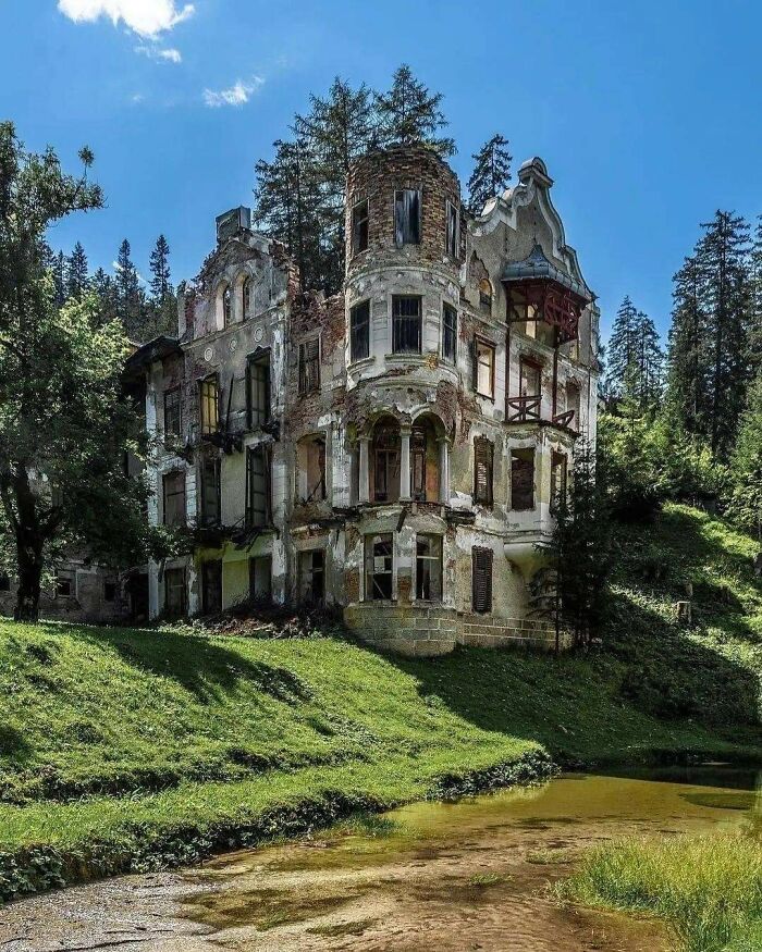 Casa abandonada al sur del Tirol, Italia