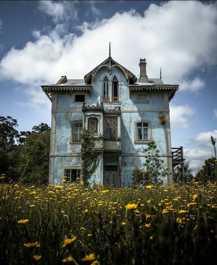 Abandoned Gothic Revival House, Portugal