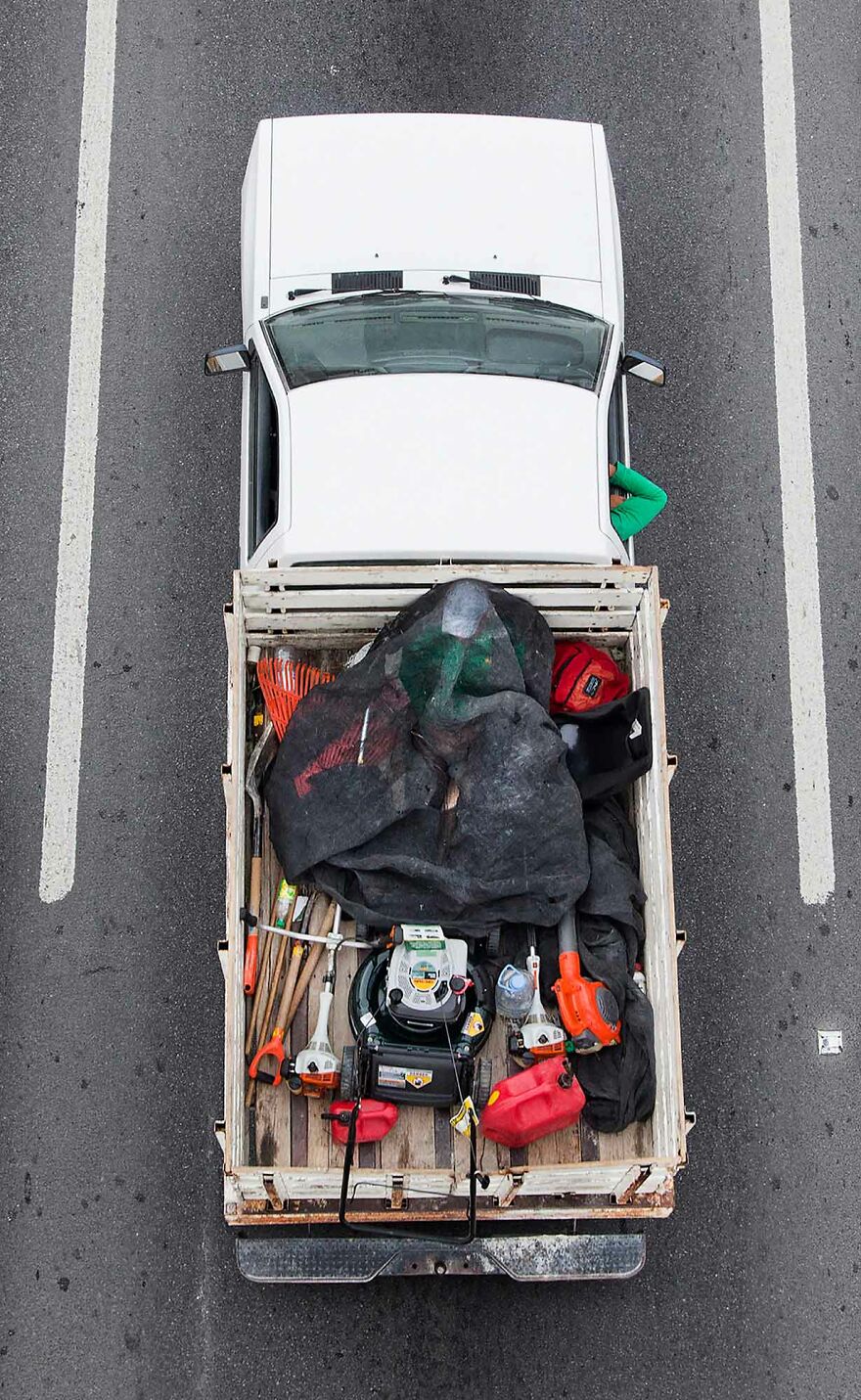 Photographer Shows Carpoolers Journey Across Mexico (87 Pics)