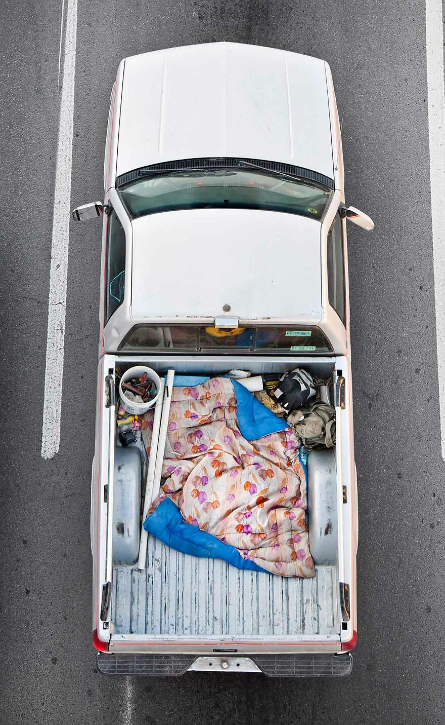Photographer Shows Carpoolers Journey Across Mexico (87 Pics)