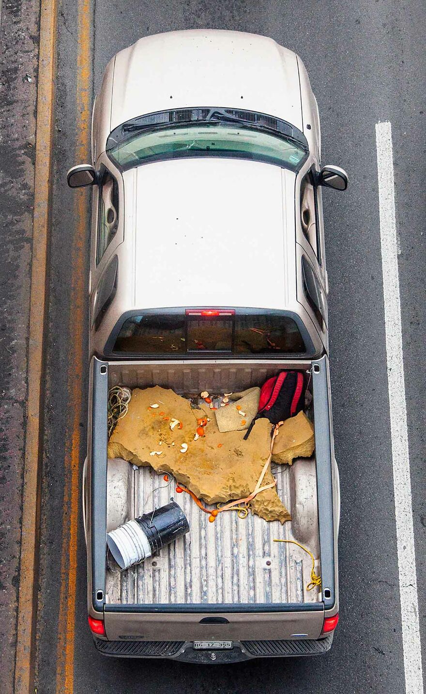 Photographer Shows Carpoolers Journey Across Mexico (87 Pics)