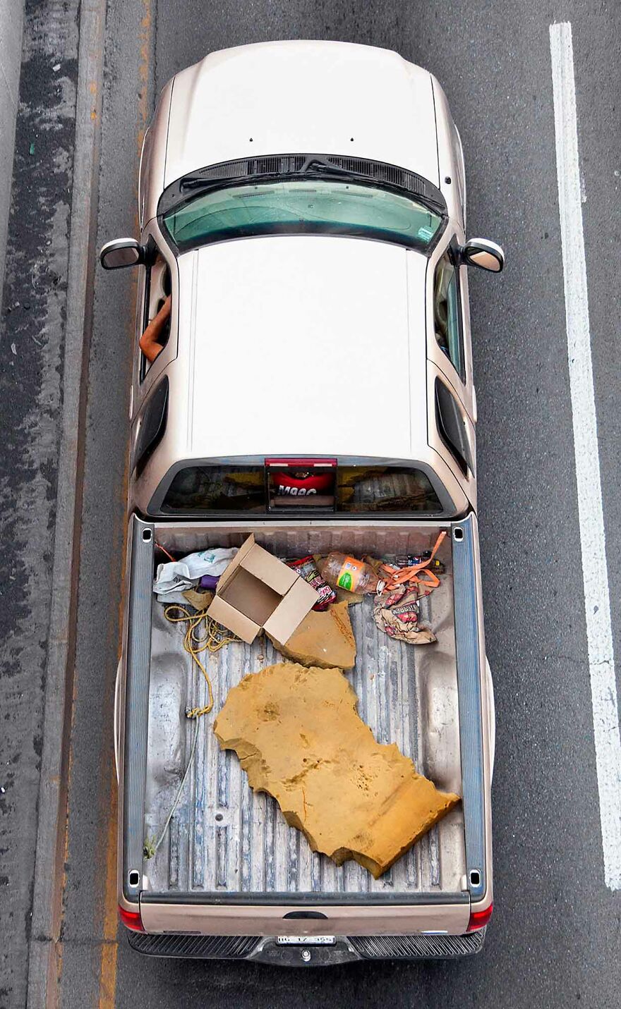 Photographer Shows Carpoolers Journey Across Mexico (87 Pics)