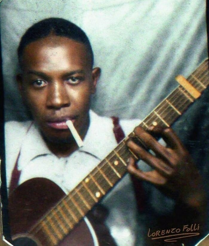 One Of Only Three Verified Photographs Of Blues Legend, Robert Johnson, The "Dime-Store Photo" Taken In C. December 1937. Johnson Had Little Commercial Success Or Public Recognition In His Lifetime And Died In August 1938 Aged 27. Johnson's Poorly Documented Life And Death Have Given Rise To Many Legends. The One Most Closely Associated With His Life Is That He Sold His Soul To The Devil At A Local Crossroads To Achieve Musical Success