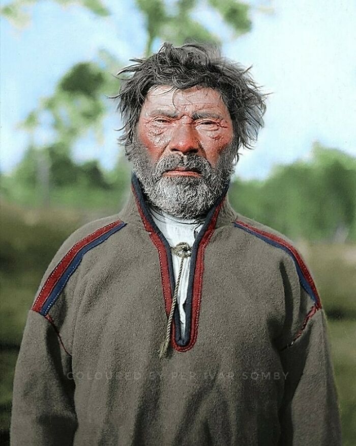 A Sámi Fisherman From Inari, Finland Photographed By Wilhelm Crahmer In 1912. The Sámi People Are An Indigenous Finno-Ugric-Speaking People Inhabiting Sápmi, Which Today Encompasses Large Northern Parts Of Norway, Sweden, Finland, And The Kola Peninsula Within The Murmansk Oblast Of Russia