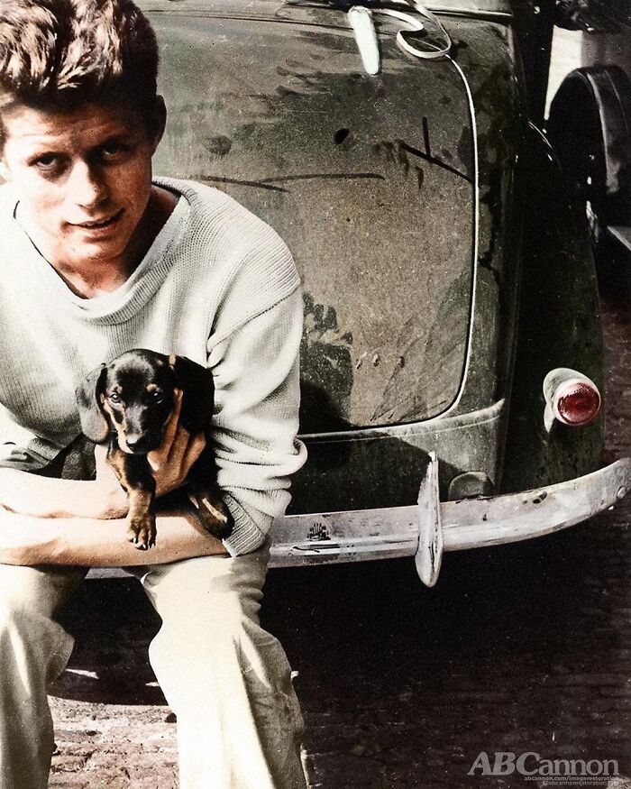 Future 35th President Of The United States, John F. Kennedy, At The Age Of 20, Holding His Pet Dog, Dunker, In The Hague, Netherlands, On The 24 August 1937. Jfk Bought Dunker For $7 In Germany During His Summer Trip Around Europe And Named Him With Inspiration From The German Word For "Thank You". He Had To Give Dunker Up Due To His Allergies