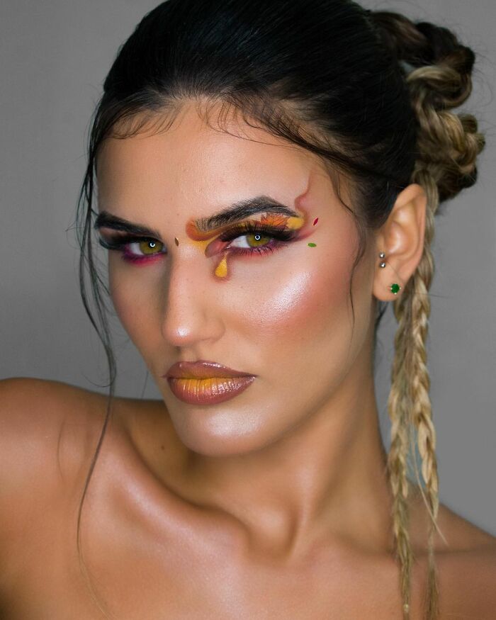 Extraordinary Makeup : A Couple Impressed Everyone With Their Great Artistic Skills ( 20 Pics )