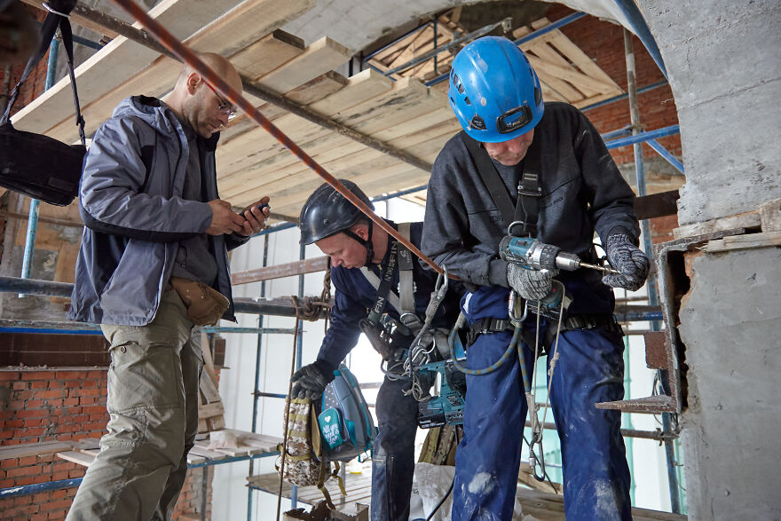 I'm A Photographer Working At An Altitude