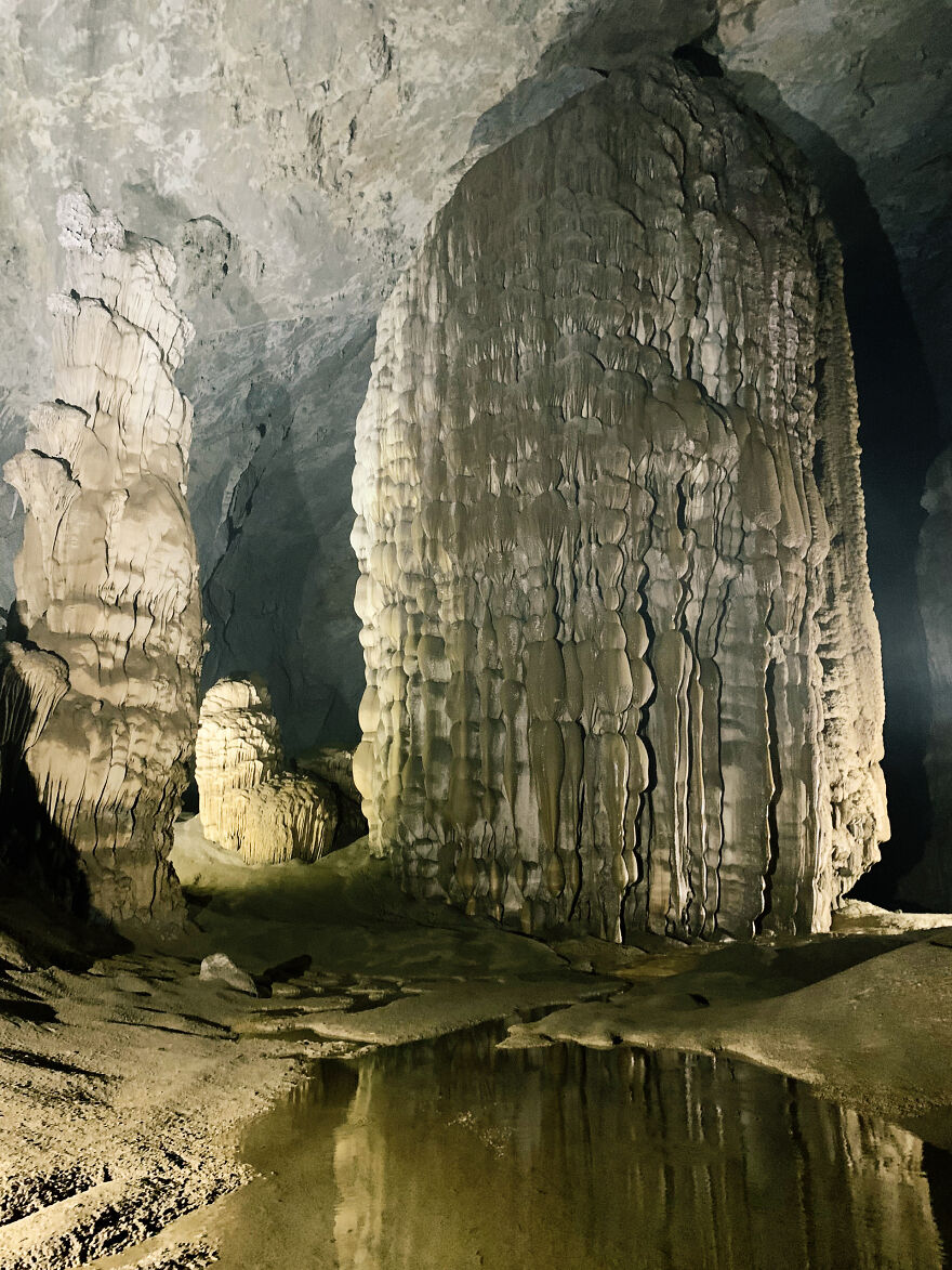 I Explored Sơn Đoòng Cave In Vietnam, The Largest Cave In The World