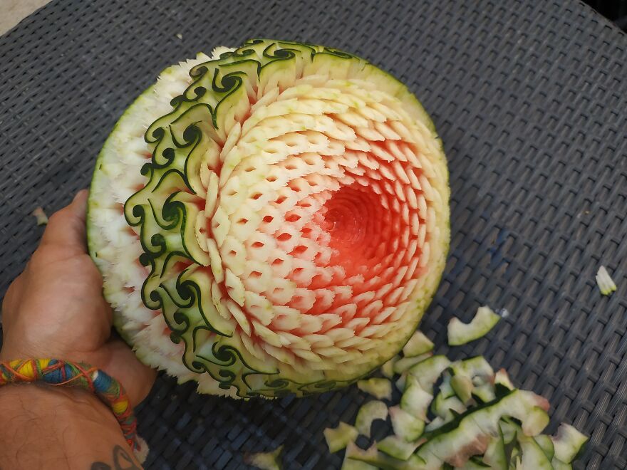 I Carved Watermelons That Shouldn't Be Eaten (13 Pics)