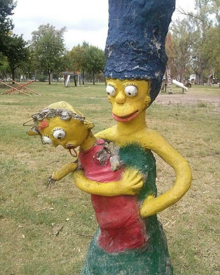 23 Cursed Images To Traumatise Your Day