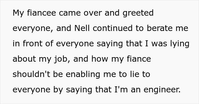 24 Y.O. Woman Blamed Of “Hiding” Her Actual Job As She Told Folks She’s A Software Engineer 24 Y.O. Woman Blamed Of “Hiding” Her Actual Job As She Told Folks She’s A Software Engineer
