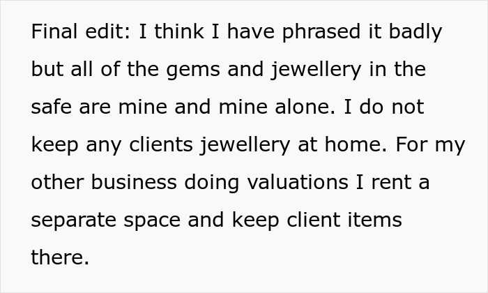 Woman Won't Give Her Boyfriend The Code To Her Gem-Filled Safe, Asks If She's In The Wrong Here After He Gets Mad
