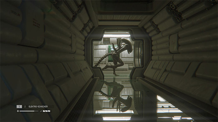 Alien Isolation gameplay