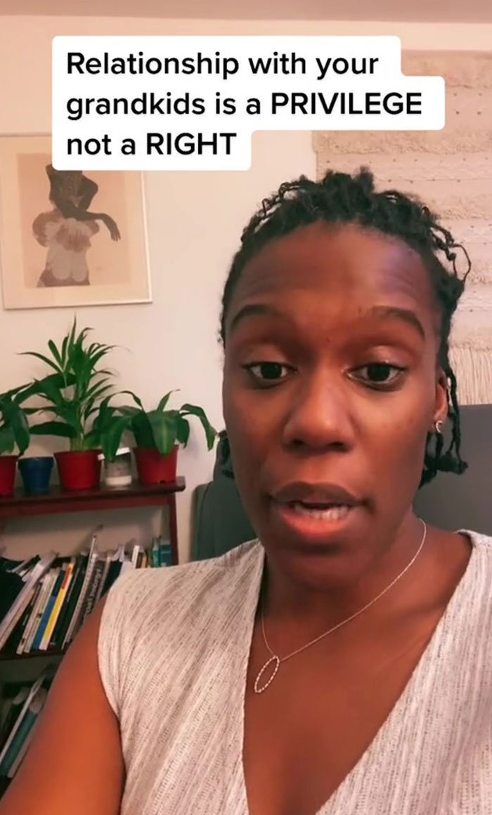 Parents Call Out “Boomer Grandparents” Who Overstep Boundaries, Explaining The Toxicity Of The Whole Dynamic Parents Call Out “Boomer Grandparents” Who Overstep Boundaries, Explaining The Toxicity Of The Whole Dynamic