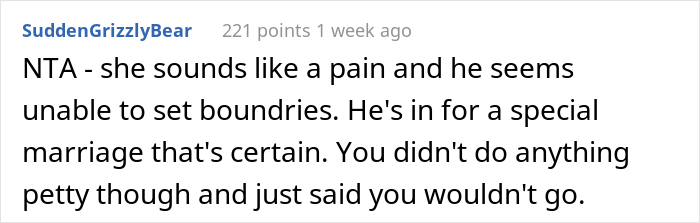 Sister RSVPs ‘No’ To Her Own Brother’s Wedding Because It’s Way Too Expensive, Asks The Internet If She Was A Jerk Sister RSVPs ‘No’ To Her Own Brother’s Wedding Because It’s Way Too Expensive, Asks The Internet If She Was A Jerk