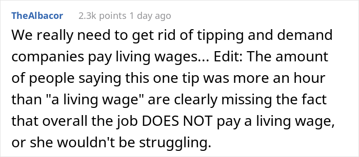 "I Just Said Thank You And Left": Man’s Nice Gesture Is Praised After Pizza Hut Driver Got A $20 Tip On A $938 Order "I Just Said Thank You And Left": Man’s Nice Gesture Is Praised After Pizza Hut Driver Got A $20 Tip On A $938 Order