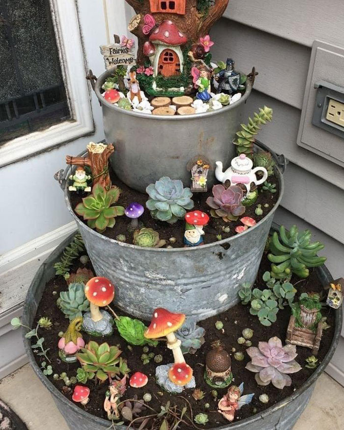 40 Creative Gardening Examples People Shared On This Facebook Group With 1.1M Members
