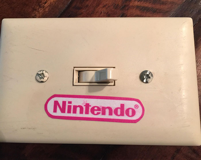 My Son Asked The Elf To Bring Him A Nintendo Switch. He Found This In His Stocking This Morning And Was Sorely Disappointed