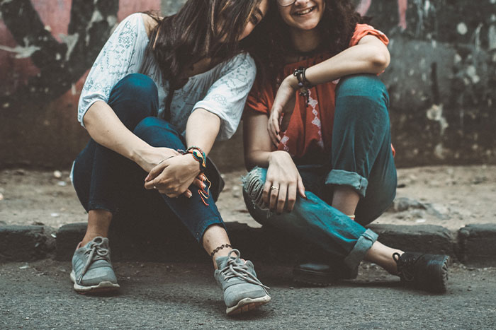 Homophobic Neighbor Calls This Dad's Daughter "A Freak" Because She's Openly Gay, Dad Brings Up His Secret Affair In Front Of His Wife Homophobic Neighbor Calls This Dad's Daughter "A Freak" Because She's Openly Gay, Dad Brings Up His Secret Affair In Front Of His Wife