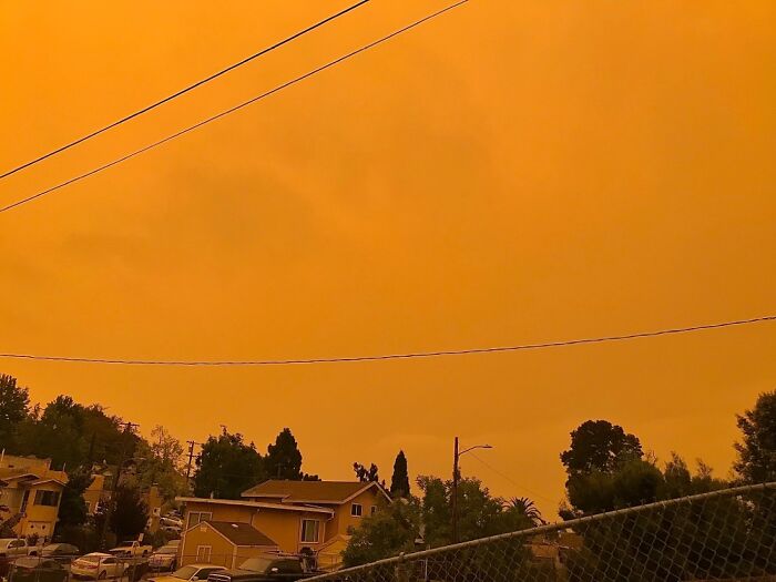 Oakland, Ca - September 2020. The Sky Is Orange-Ish Due To The Napa Fires