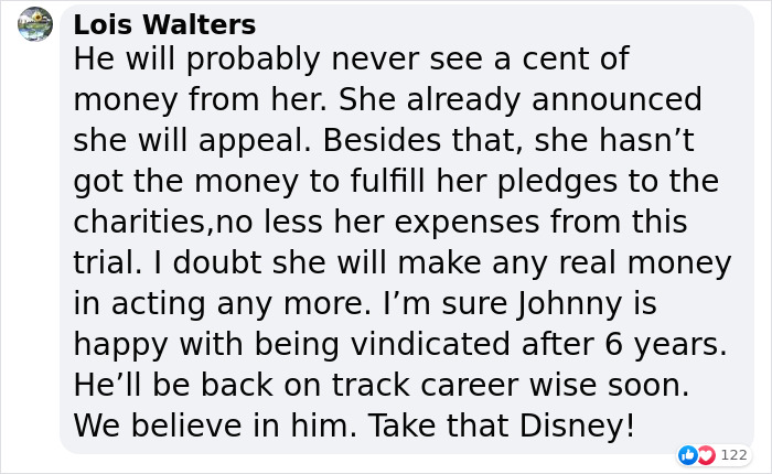 “The Soundest Bloke Ever”: Johnny Depp Enjoys Fish And Chips At Local Newcastle Pub Whilst Awaiting Trial Verdict “The Soundest Bloke Ever”: Johnny Depp Enjoys Fish And Chips At Local Newcastle Pub Whilst Awaiting Trial Verdict