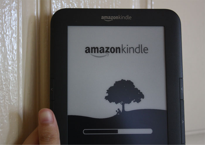 Writer Tweets About Owing Money To Amazon Because Readers Are Returning Their Finished eBooks, Sparks A Debate Among Online Users Writer Tweets About Owing Money To Amazon Because Readers Are Returning Their Finished eBooks, Sparks A Debate Among Online Users