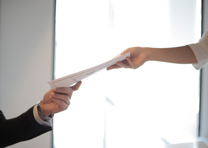 Woman Gets A Creepy Interviewer Fired For Asking “Legit" Personal Questions Woman Gets A Creepy Interviewer Fired For Asking “Legit" Personal Questions