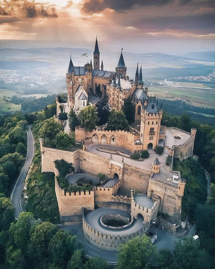 Hohenzollern Castle, Germany Hohenzollern Castle Is A Historical Castle Located 50 Kilometers South Of Stuttgart, Germany. The Hohenzollern Dynasty Resided Here