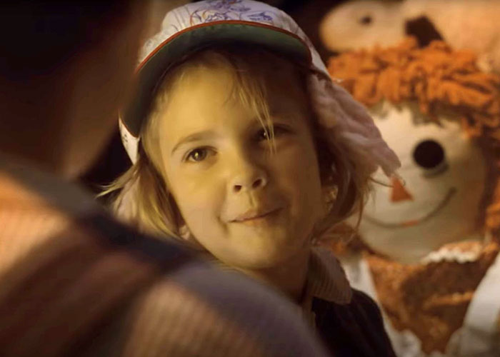 People Celebrate An Overjoyed Drew Barrymore Frolicking Around During Rainstorm People Celebrate An Overjoyed Drew Barrymore Frolicking Around During Rainstorm