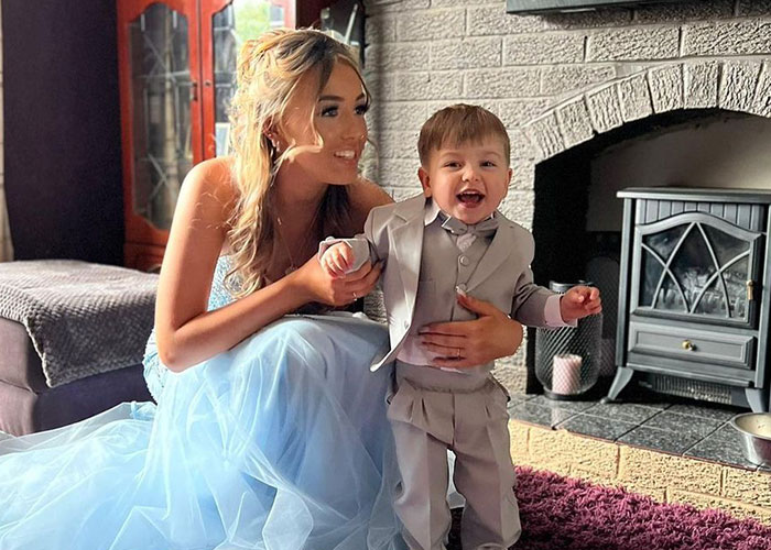 16-Year-Old Mom Goes Viral After Taking Her Toddler To Prom As Her Date 16-Year-Old Mom Goes Viral After Taking Her Toddler To Prom As Her Date