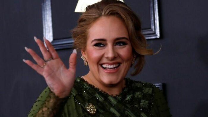 Australian Network Spends $1,000,000 Australian Dollars ($724,685.00 Us Dollars) So Reporter Has Rights To Interview Adele About Her New Album: Reporter Doesn’t Listen To Album Before Interview