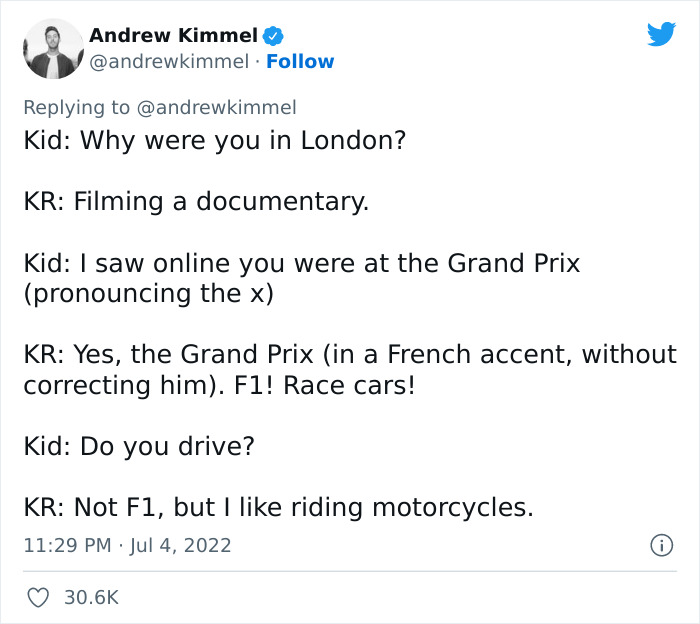 Twitter User Shares A Wholesome Conversation He Overheard At The Airport Between Keanu Reeves And A Fan, Tweet Goes Viral With Over 300k Likes Twitter User Shares A Wholesome Conversation He Overheard At The Airport Between Keanu Reeves And A Fan, Tweet Goes Viral With Over 300k Likes