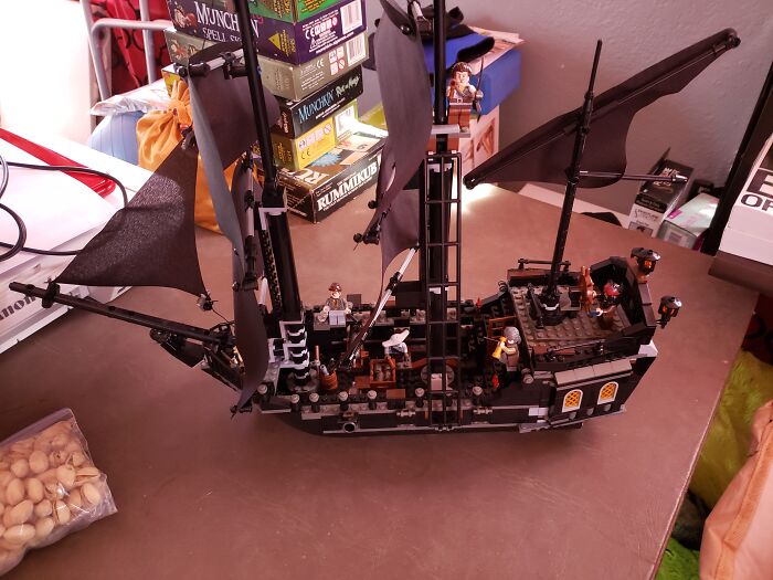 LEGO Black Pearl