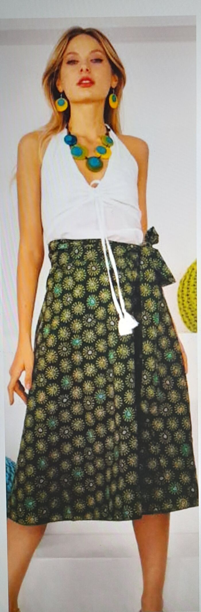 Basically This In Different Colours And Lengths.