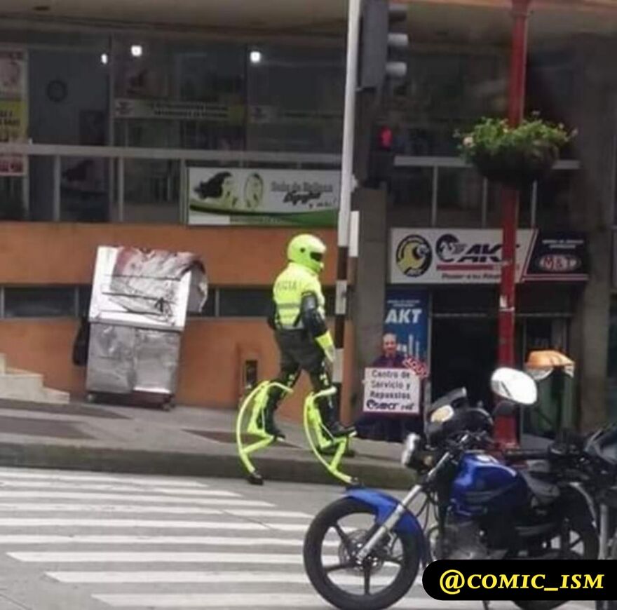 These People Are Living In 3022 While We Are In 2022 - 17 New Pics These People Are Living In 3022 While We Are In 2022 - 17 New Pics