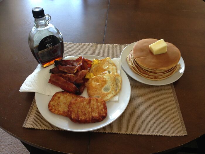 Breakfast Of Eggs, Bacon, Waffles/Pancakes And Hashbrowns