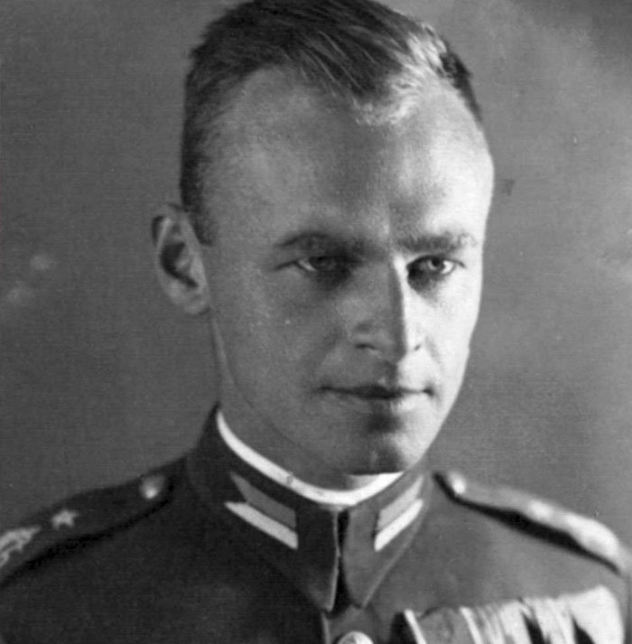 Someone Asks "Who Are Some Of The Most Badass People In History?", 29 People Deliver