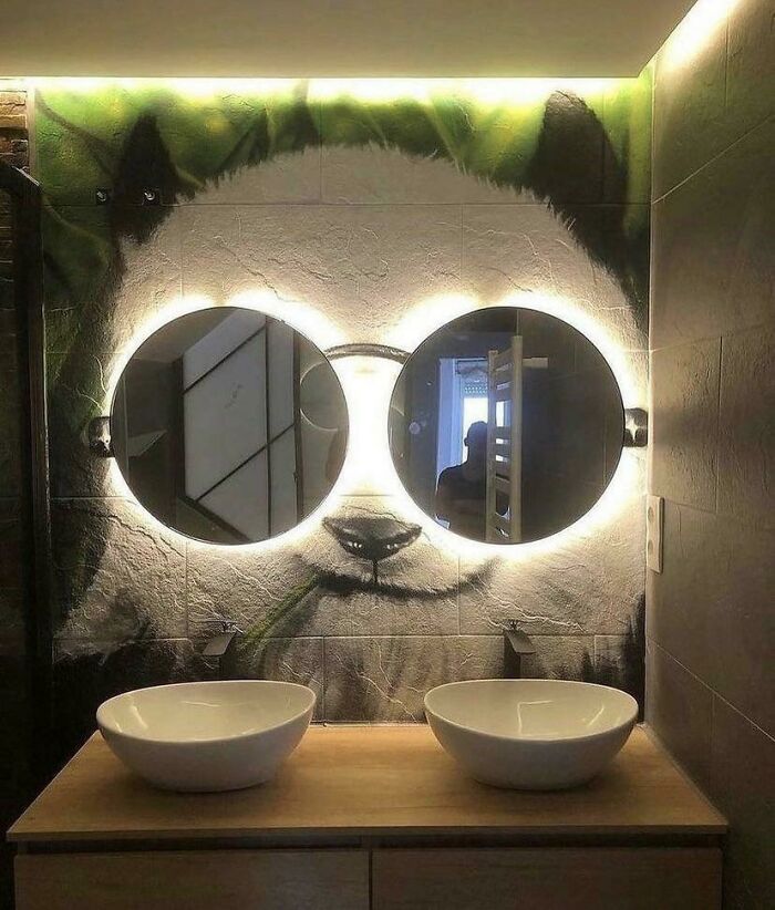 Pintura de panda para el baño