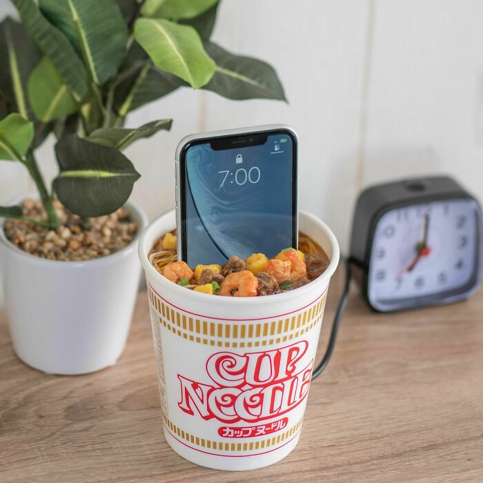 The Cup Noodles Phone Charger